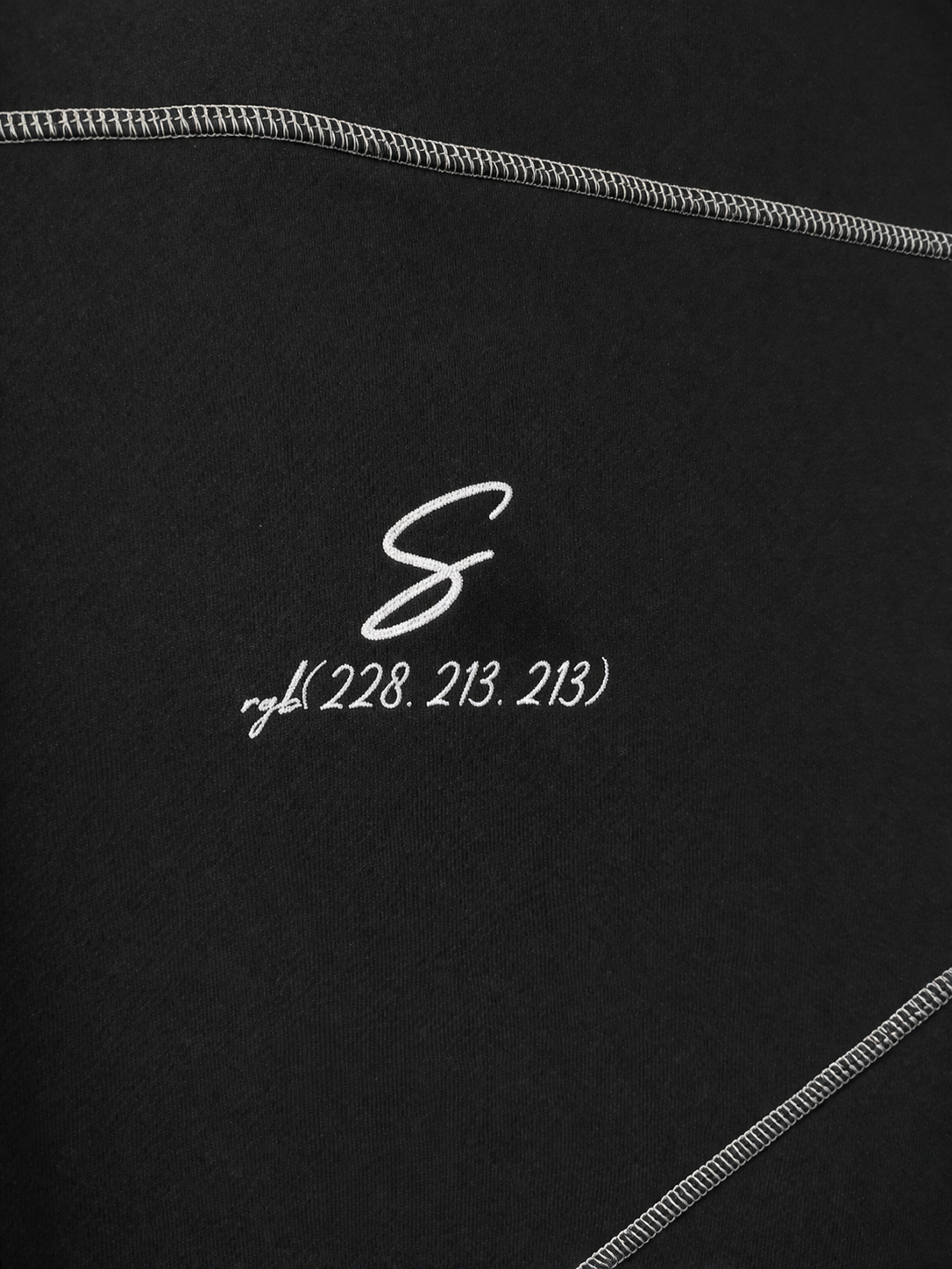 rgb(228, 213, 213) Zip Hoodie — Black