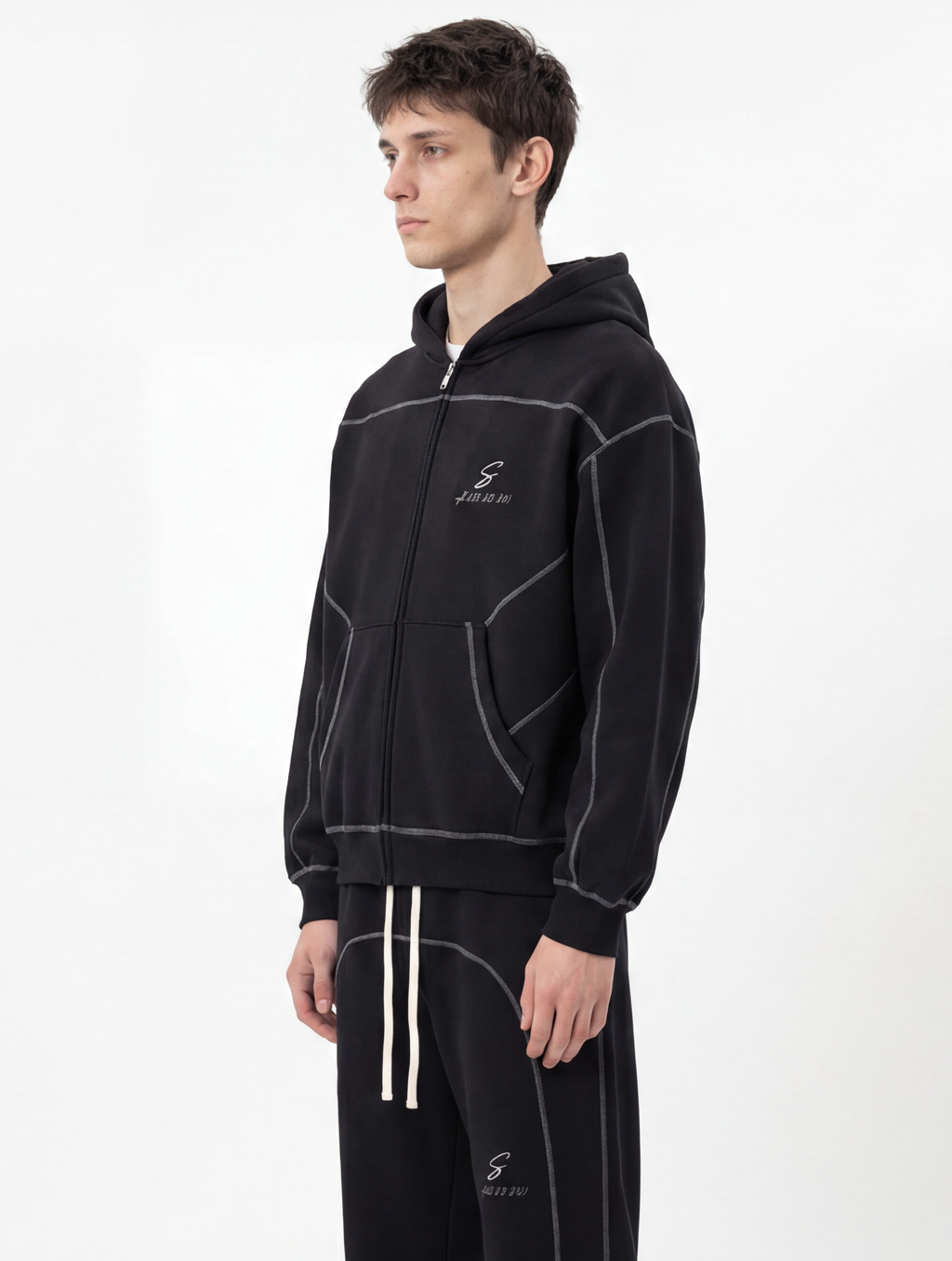 rgb(228, 213, 213) Zip Hoodie — Black